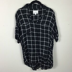 Olive + Oak Black & white plaid slouchy loose super soft shirt top Size small